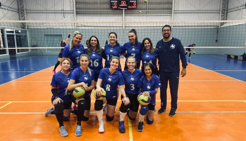 Voleibol: Master D é campeã da série ouro do Campeonato Sindi Clubes